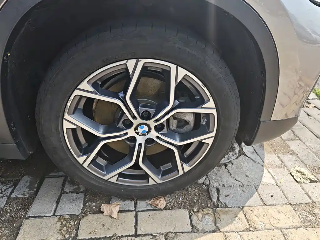 BMW X1 2022 — фото 16