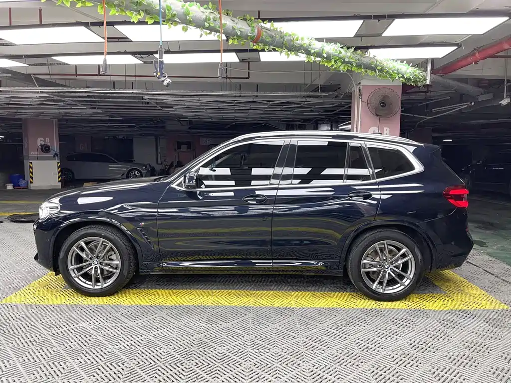 BMW X3 2021