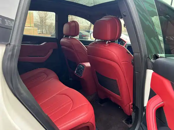 Maserati Levante 2018