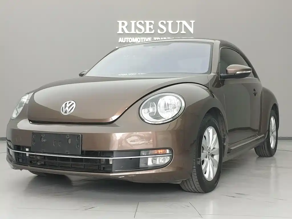 Volkswagen Beetle 2015 — фото 1
