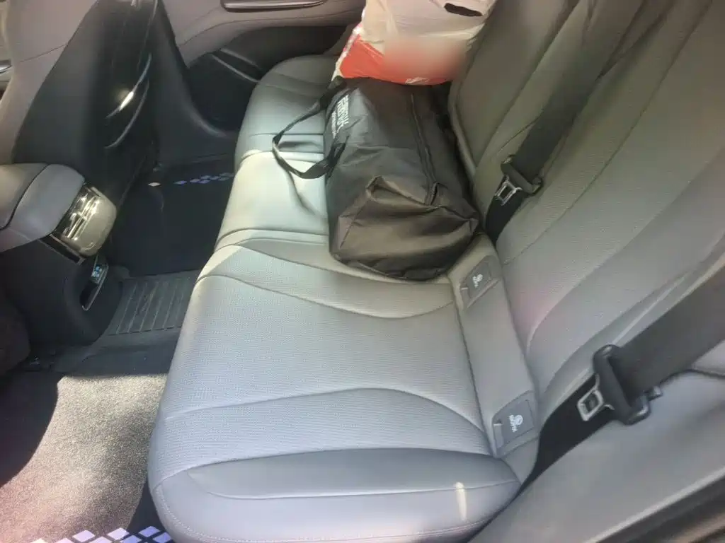BYD Seal 07 DM-i 2024 — фото 14