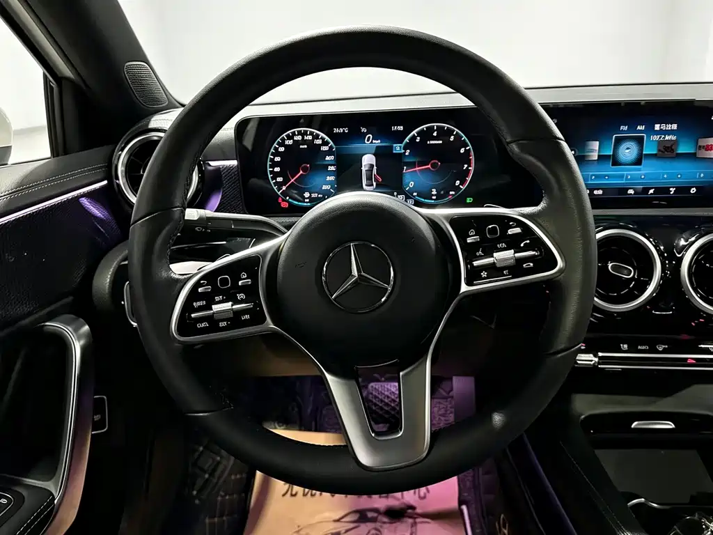 Mercedes-Benz A-Class 2022