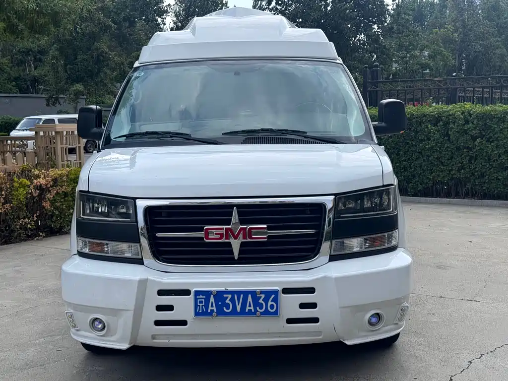 GMC SAVANA 2019 — фото 17