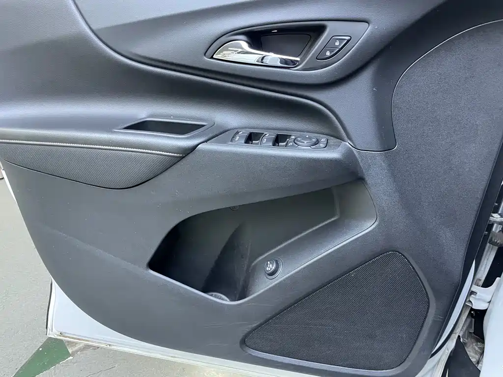 Chevrolet Equinox 2020 — фото 13