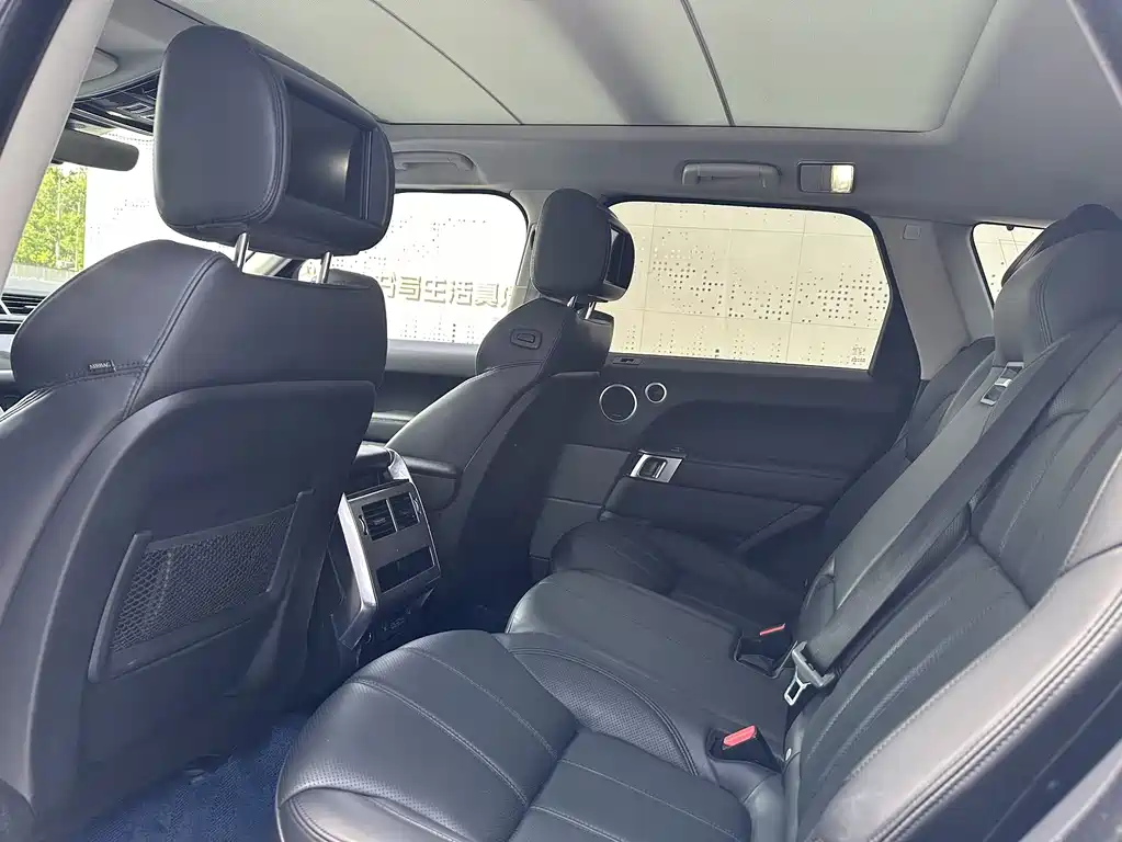 Land Rover Sport 2017 — фото 18