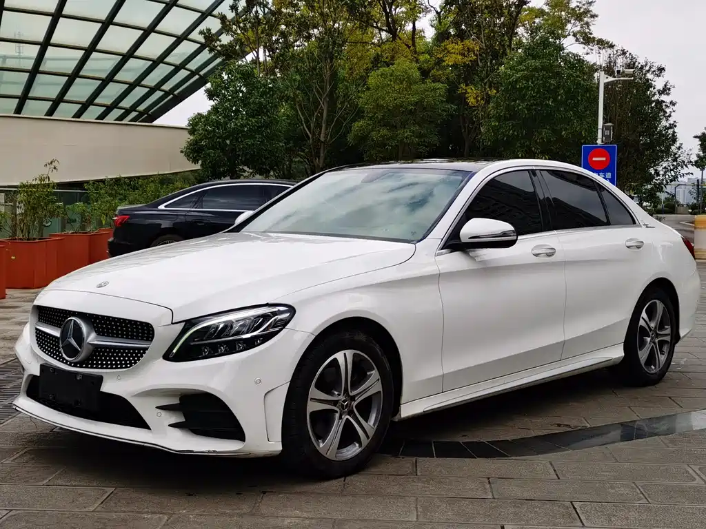 Mercedes-Benz C-Class 2021 — фото 1