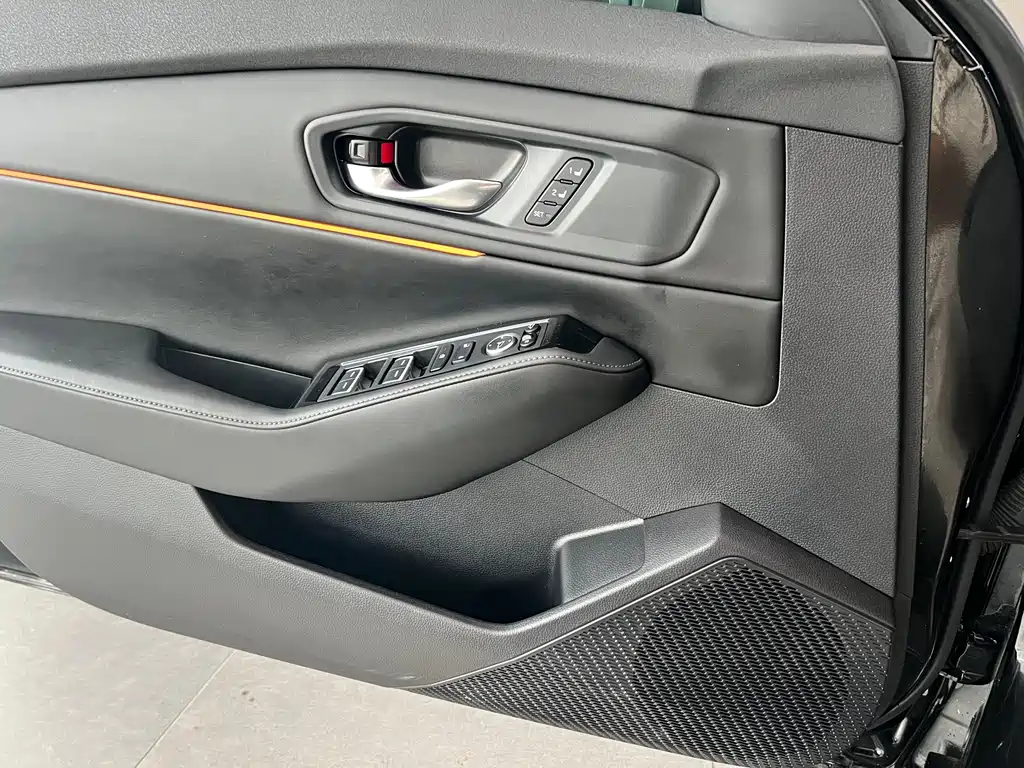 Honda Accord 2023 — фото 21