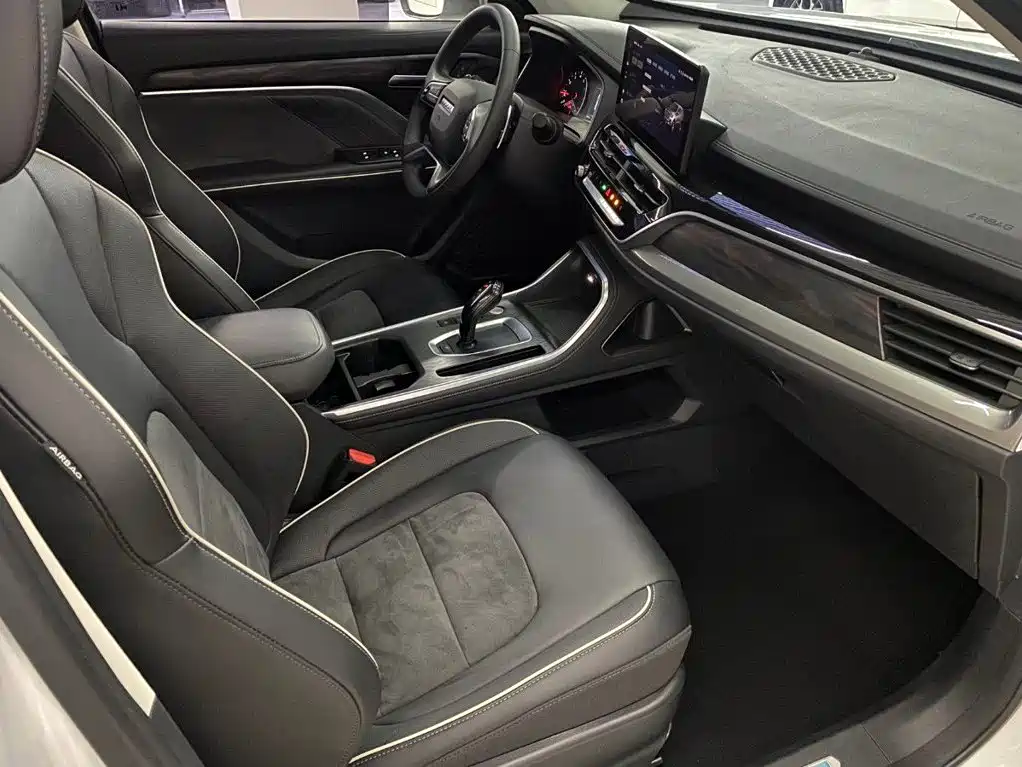 Haval H6 2023 — фото 13