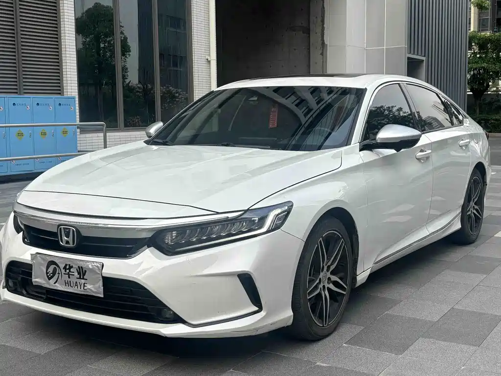 Honda Inspire 2023 — фото 1