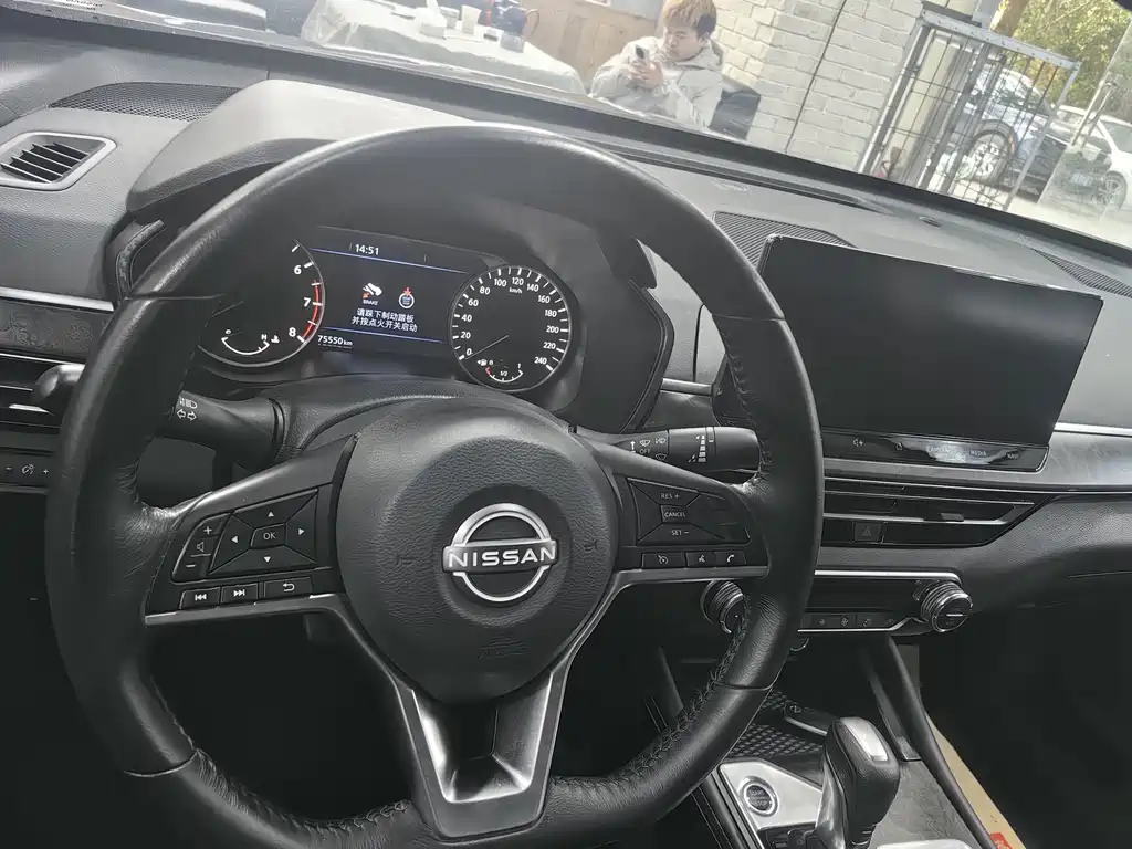 Nissan Teana 2023 — фото 11