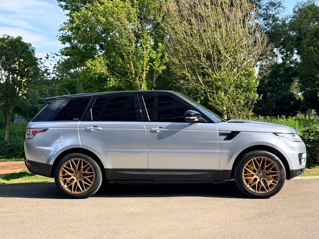 Land Rover Sport 2015 — фото 8