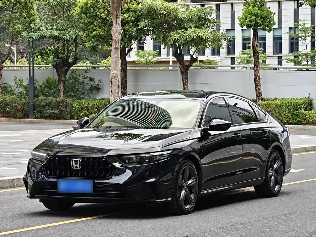 Honda Inspire 2024 — фото 1