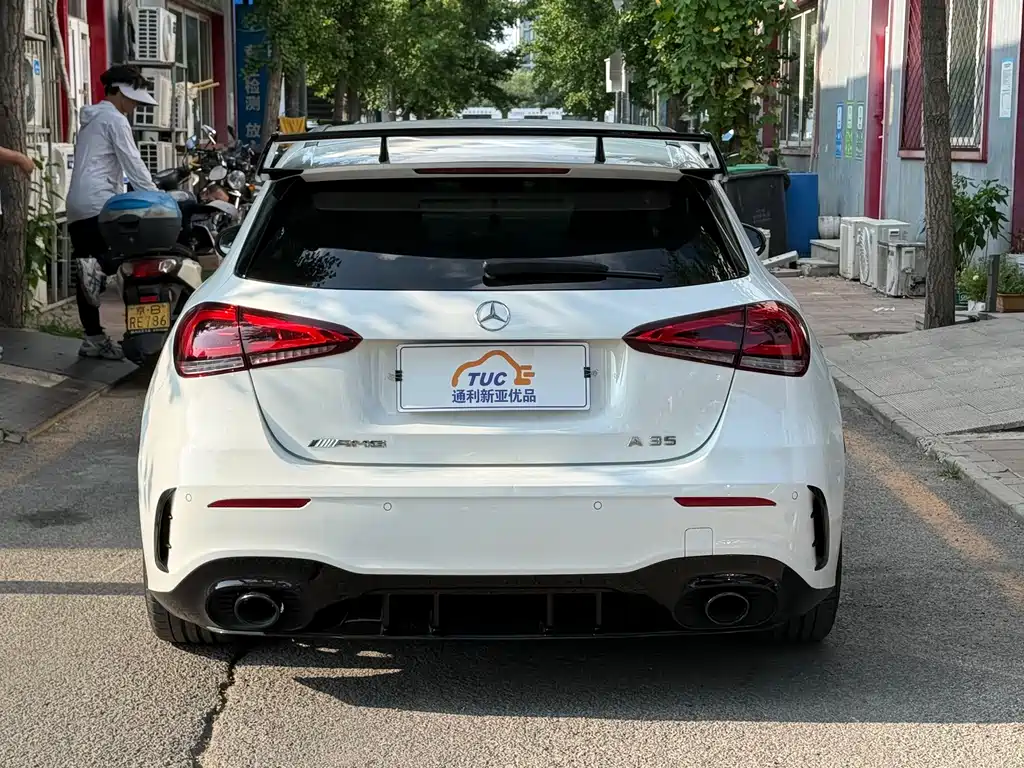 Mercedes-Benz A-Class AMG 2023 — фото 4
