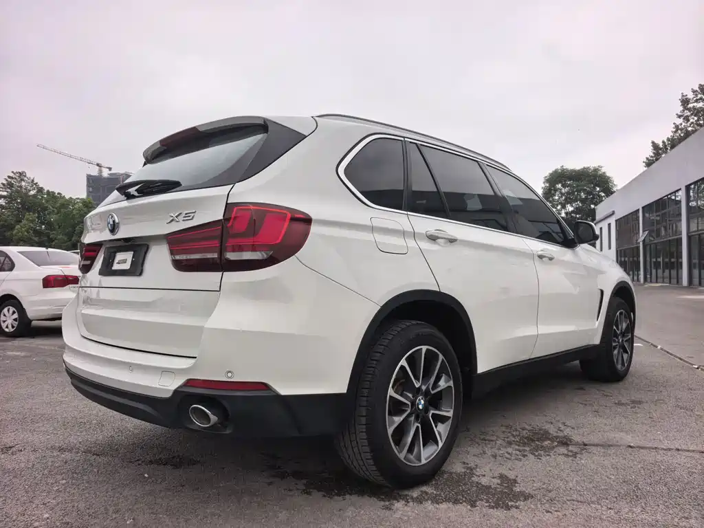 BMW X5 2017 — фото 7