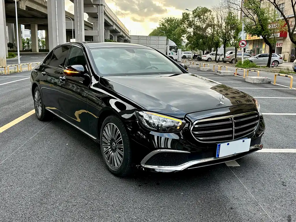 Mercedes-Benz E-Class 2019 — фото 3