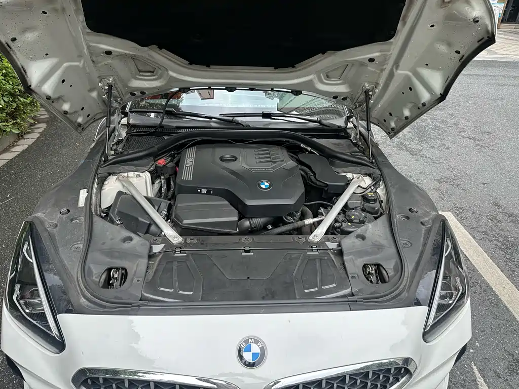 BMW Z4 2022 — фото 4