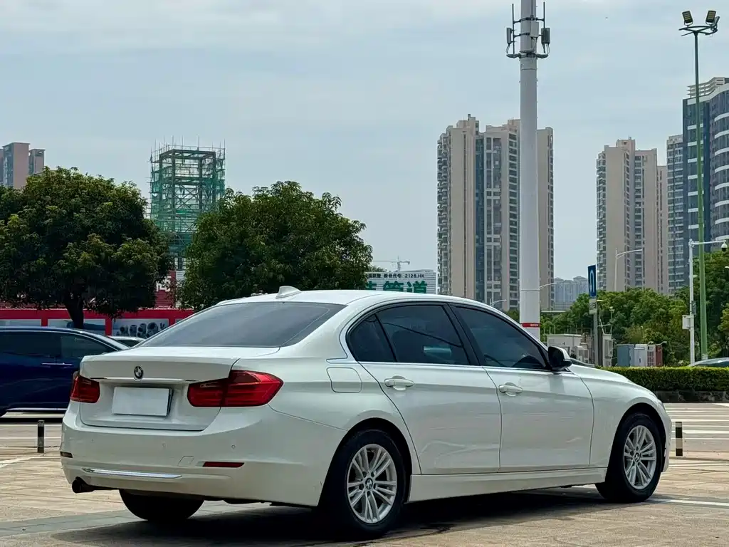 BMW 3 Series 2013