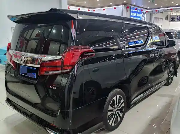 Toyota Alphard 2019