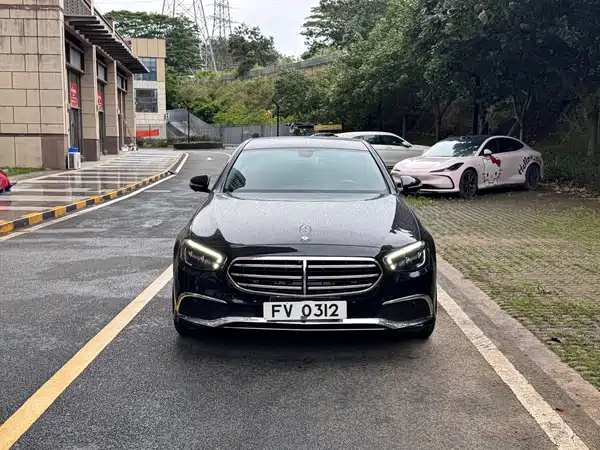 Mercedes-Benz E-Class 2018