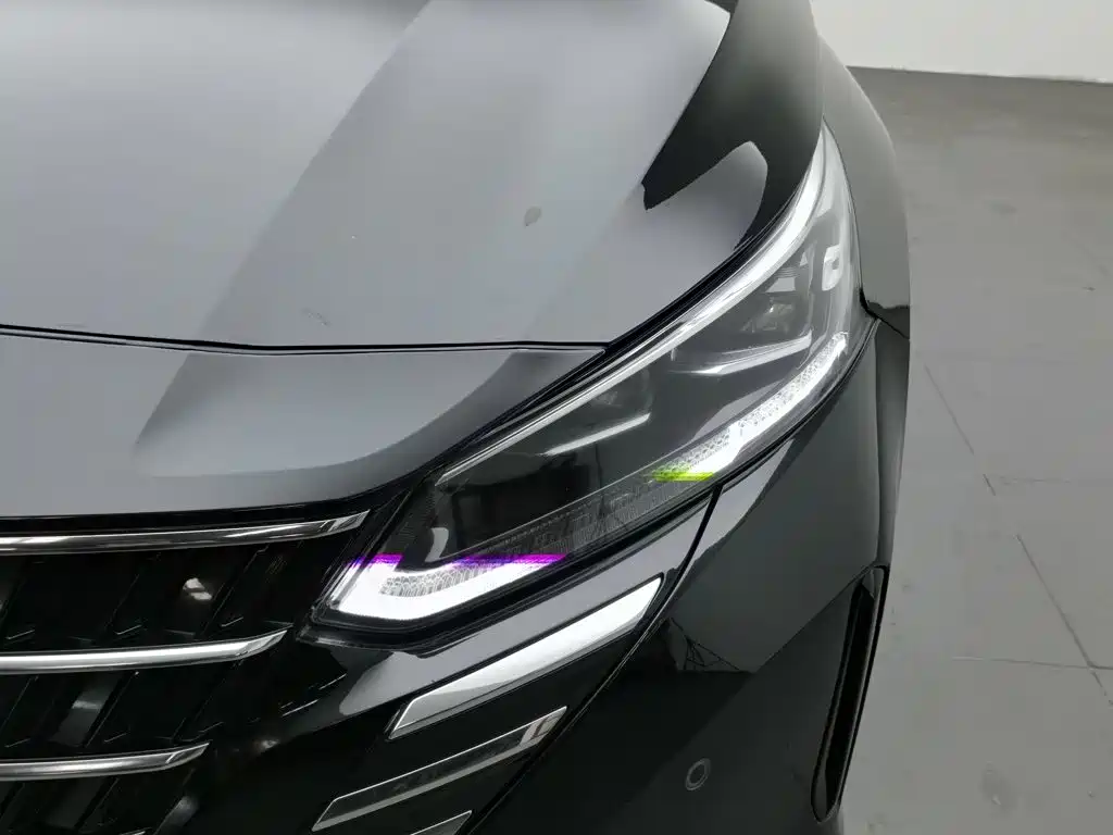 Nissan Teana 2023