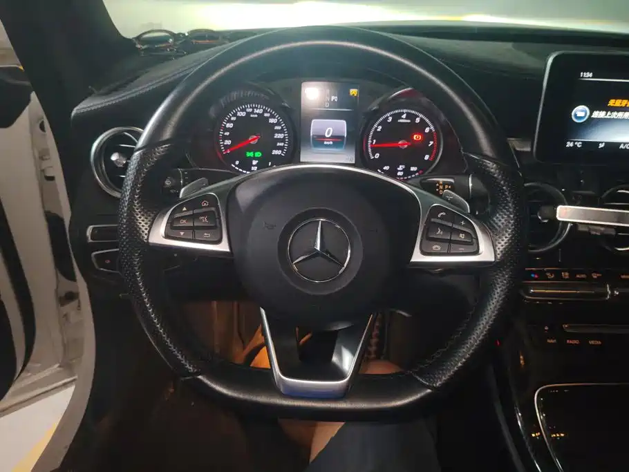 Mercedes-Benz C-Class 2017 — фото 15