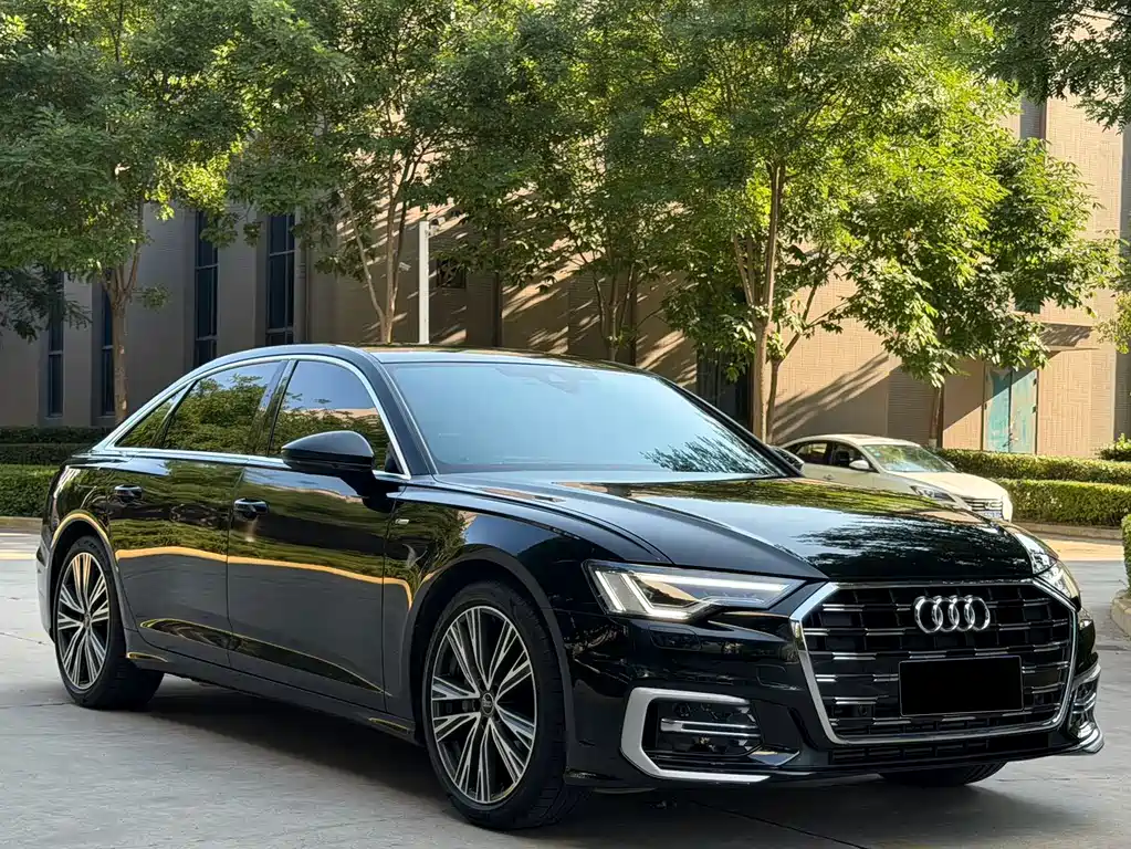 Audi A6L 2023 — фото 4
