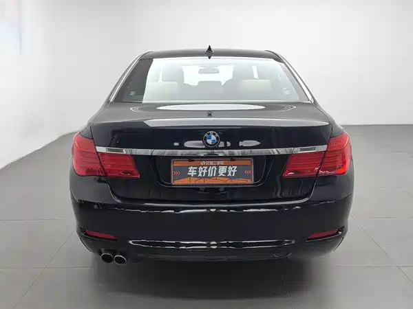 BMW 7 Series 2010