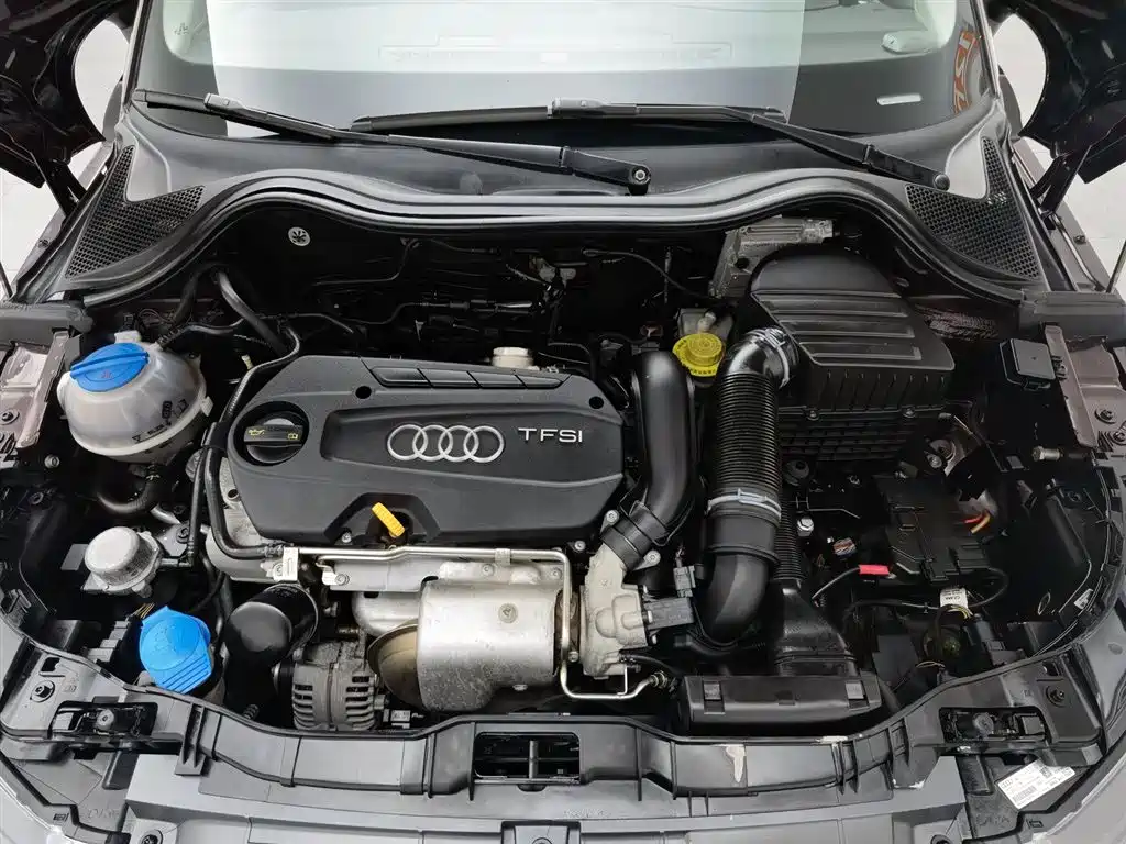 Audi A1 2015 — фото 6