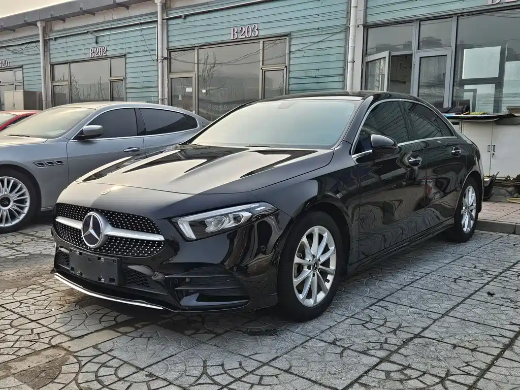 Mercedes-Benz A-Class 2021 — фото 1