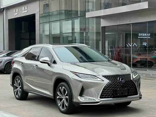 Lexus RX 2020