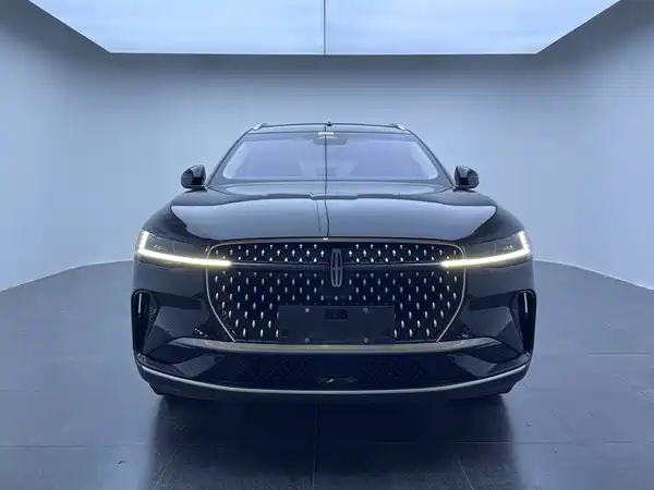 Lincoln Nautilus 2023