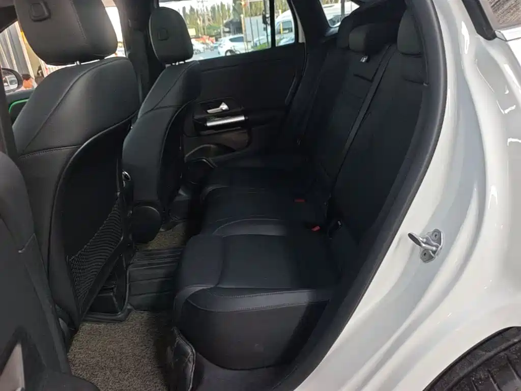 Mercedes-Benz GLA 2022 — фото 17