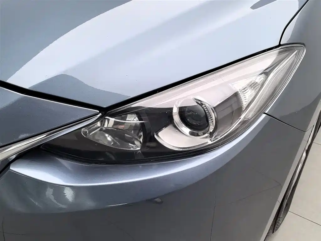 Mazda 3 Axela 2015 — фото 7