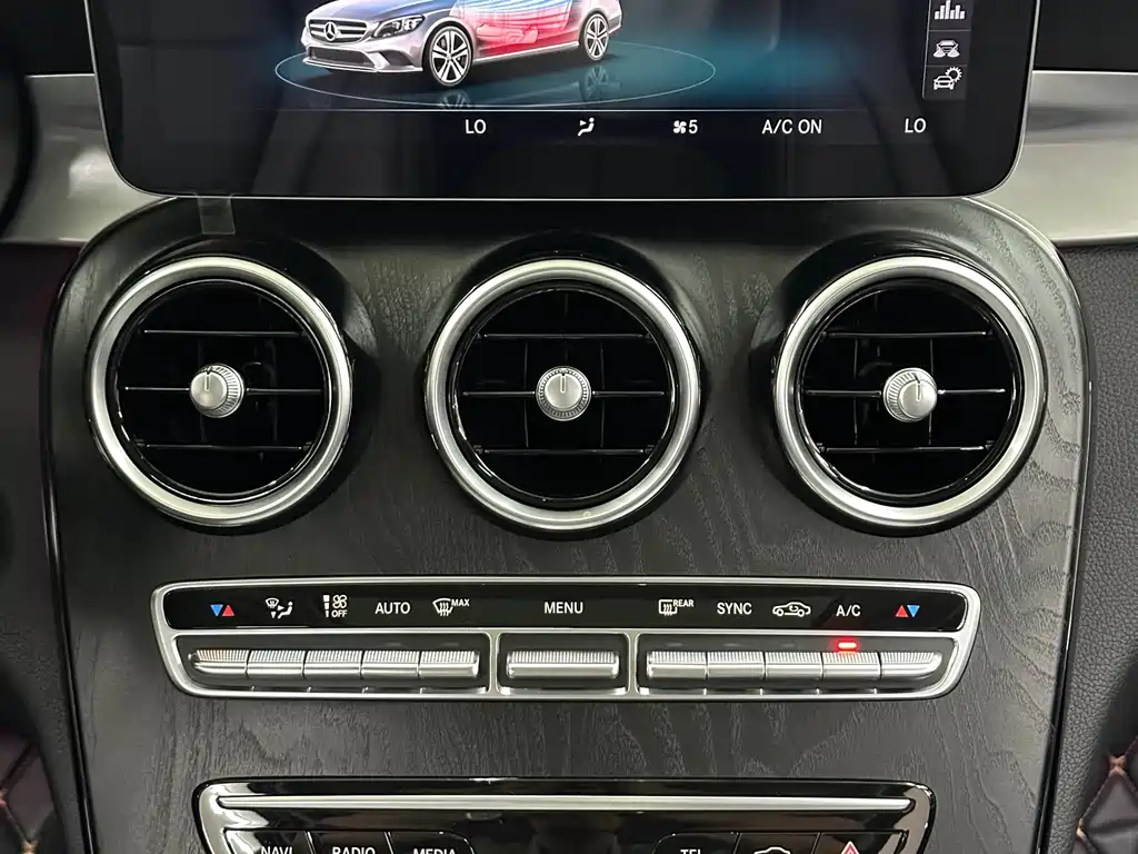 Mercedes-Benz C-Class 2020 — фото 14