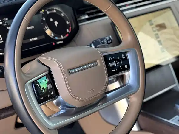 Land Rover Range Rover 2024