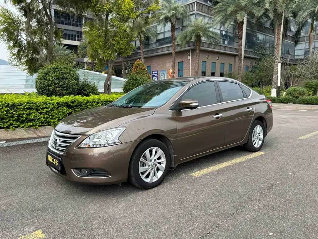 Nissan Sylphy 2012 — фото 1