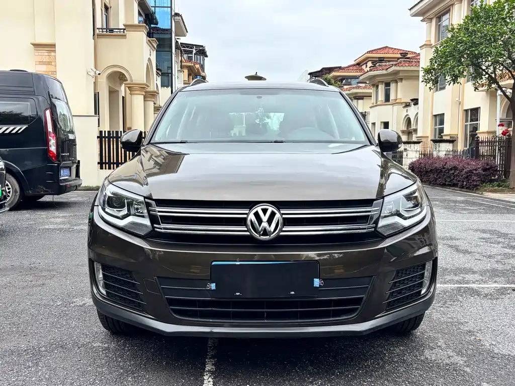 Volkswagen Tiguan 2017 — фото 2