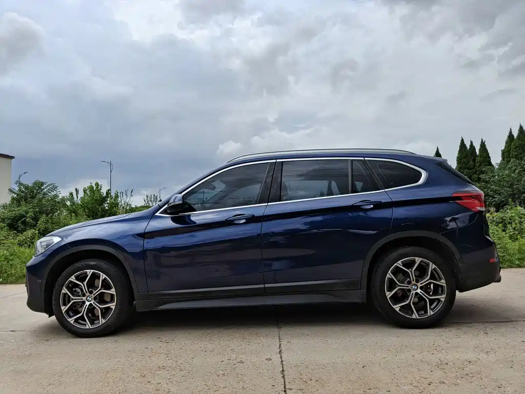 BMW X1 2020 — фото 3