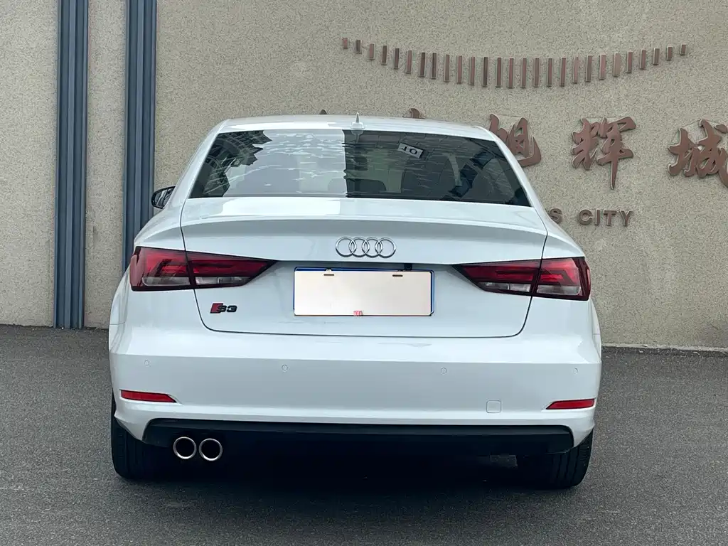 Audi A3 2016 — фото 4