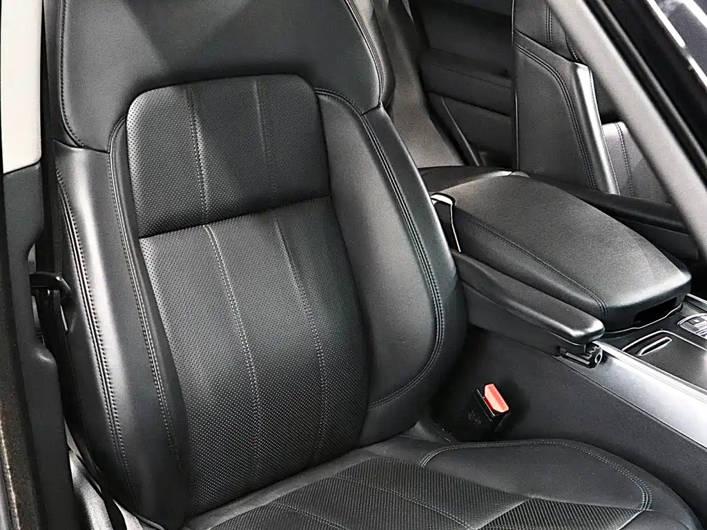 Land Rover Sport 2019 — фото 16