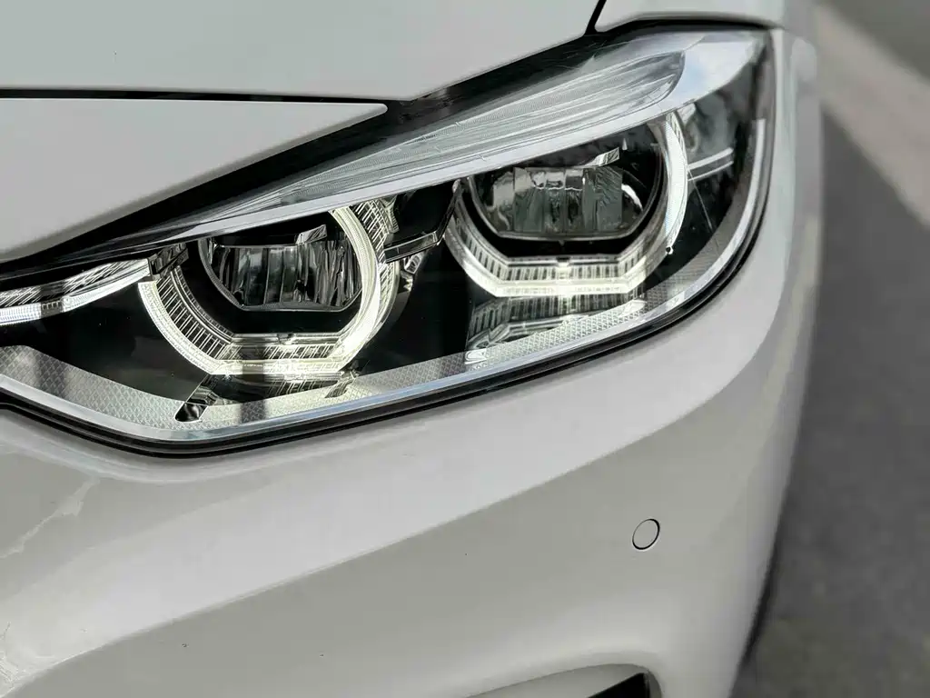 BMW 3 Series 2017 — фото 3