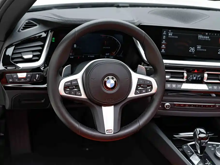 BMW Z4 2024 — фото 12