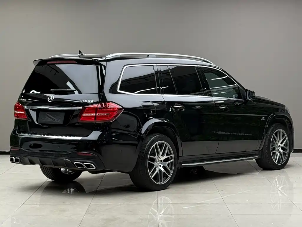 Mercedes-Benz GLS AMG 2017 — фото 2