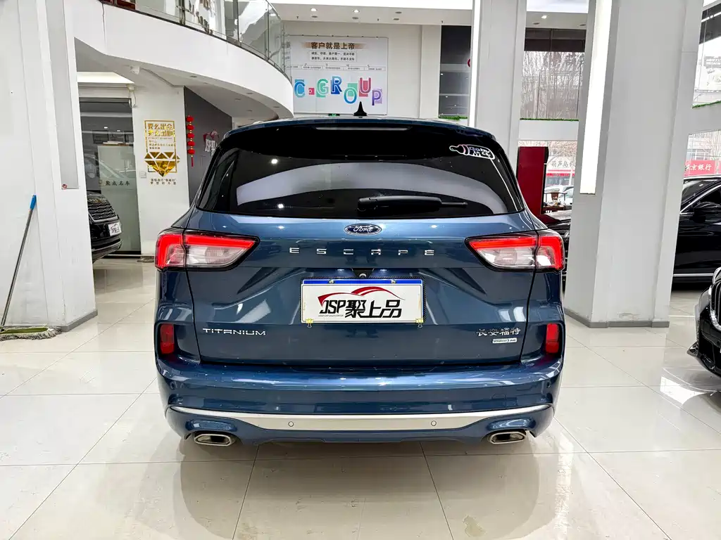 Ford Escape 2020 — фото 15