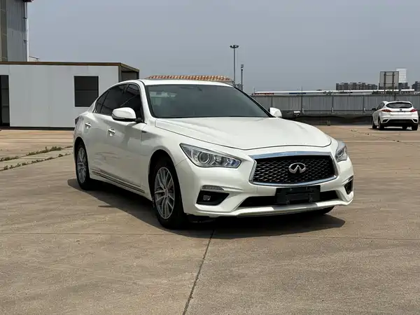 Infiniti Q50L 2018
