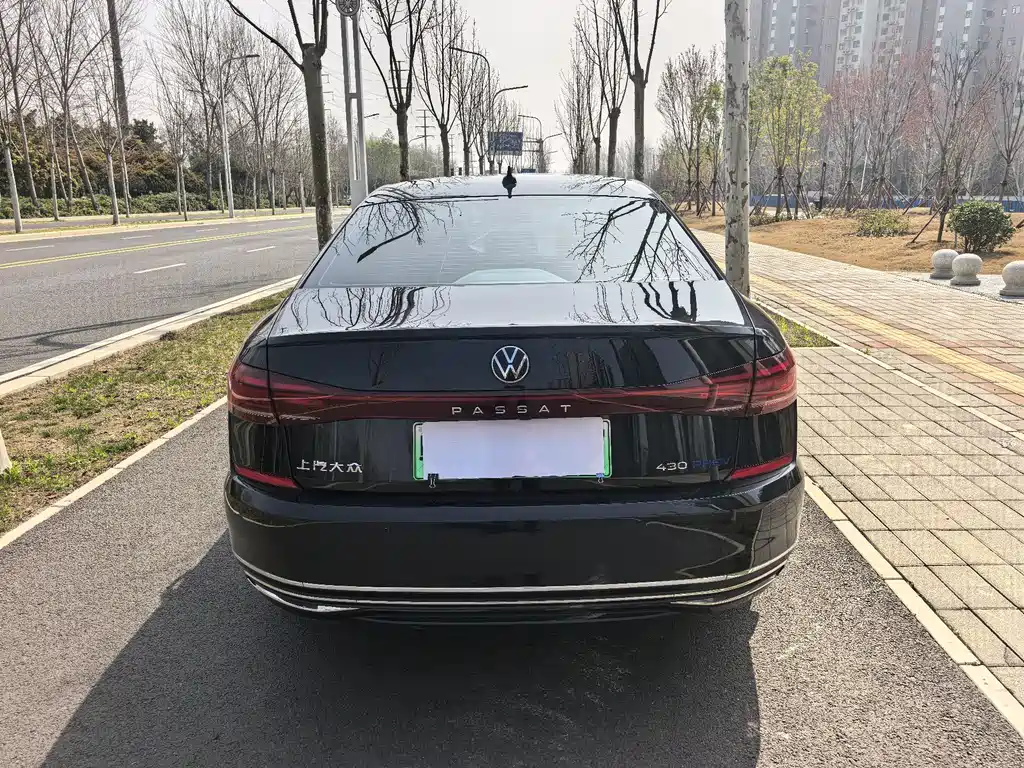 Volkswagen Passat New Energy 2022 — фото 5