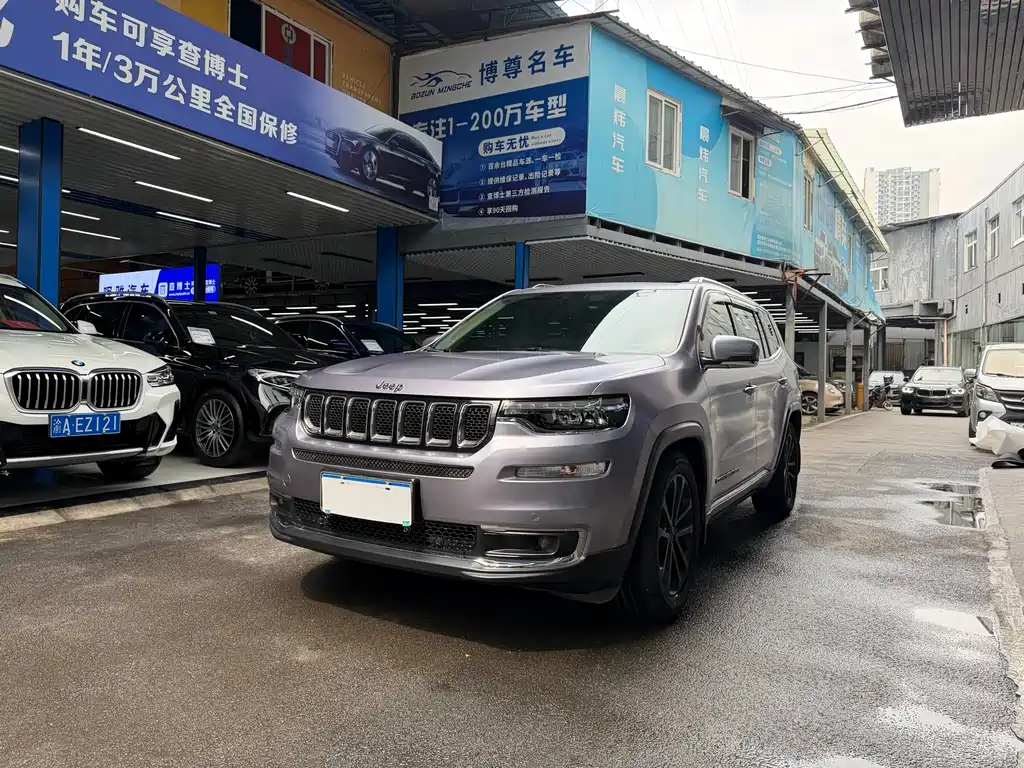 Jeep Commander 2019 — фото 1
