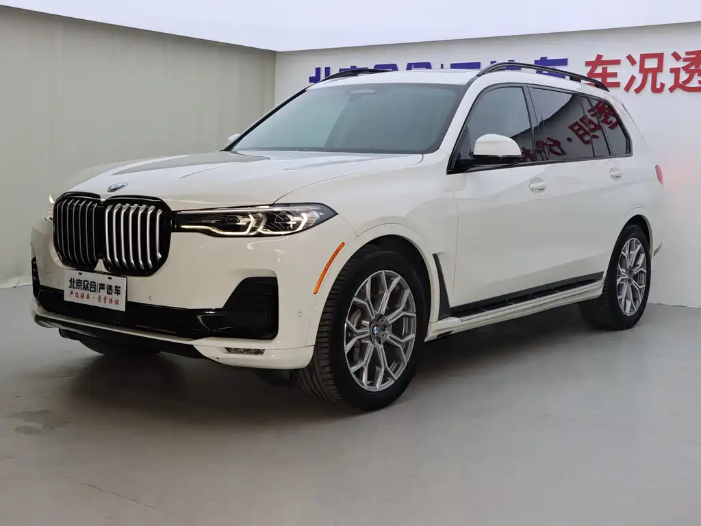 BMW X7 2020 — фото 1