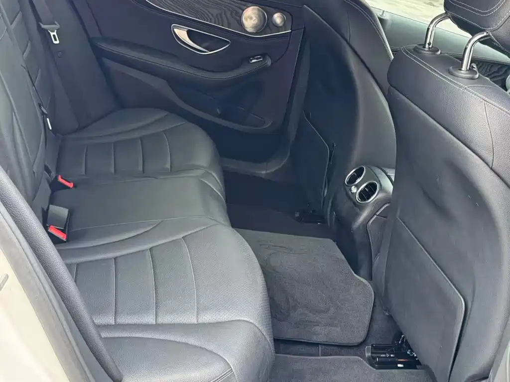 Mercedes-Benz C-Class 2015 — фото 5