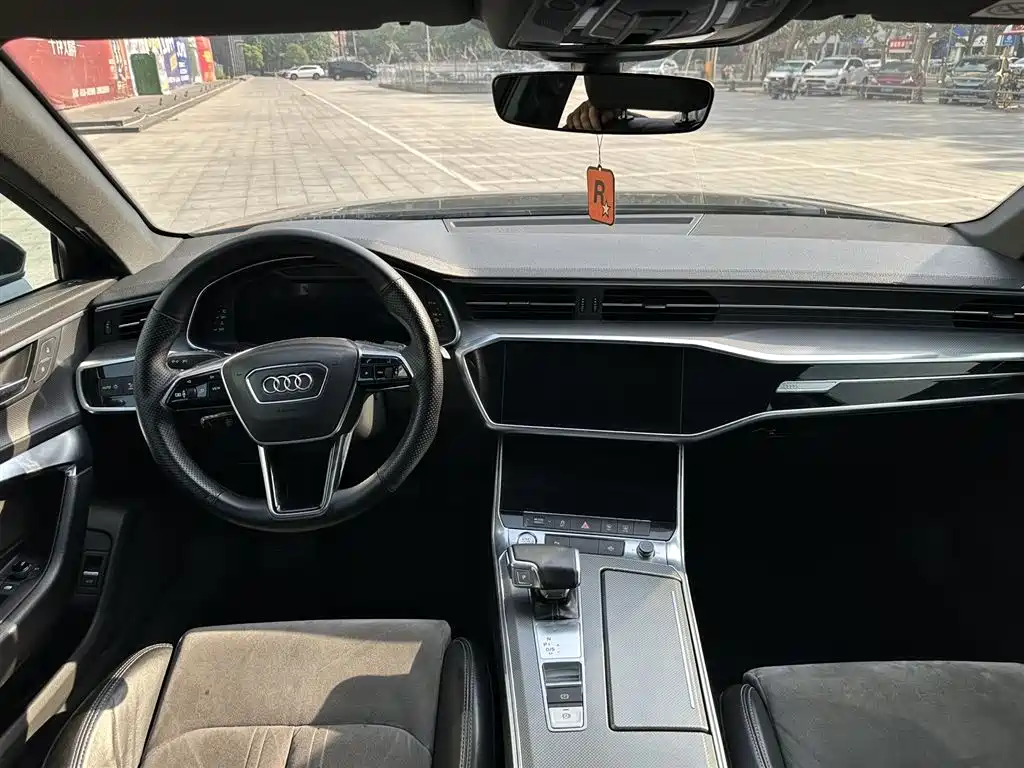 Audi A6L 2019 — фото 5
